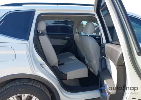 2018 Volkswagen Tiguan 2.0T Se/2.0T Sel z USA, uszkodzony, nr VIN 3VV3B7AX9JM072214